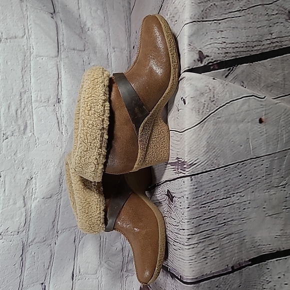 Leather Wedge Boots - Picture 4 of 10